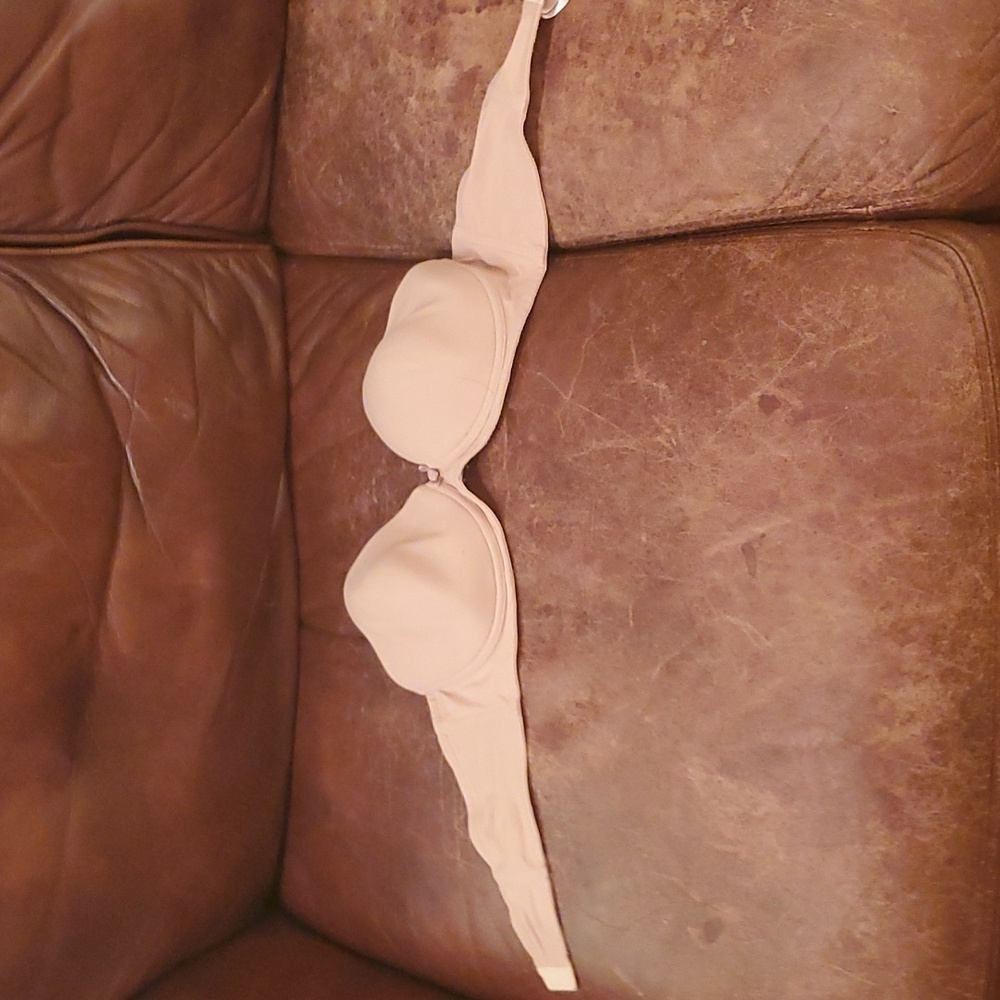 Victoria Secret Strapless Bra